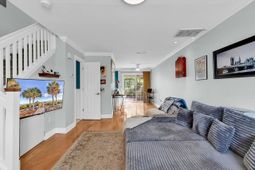 3555 Chestnut Dr. photo 4