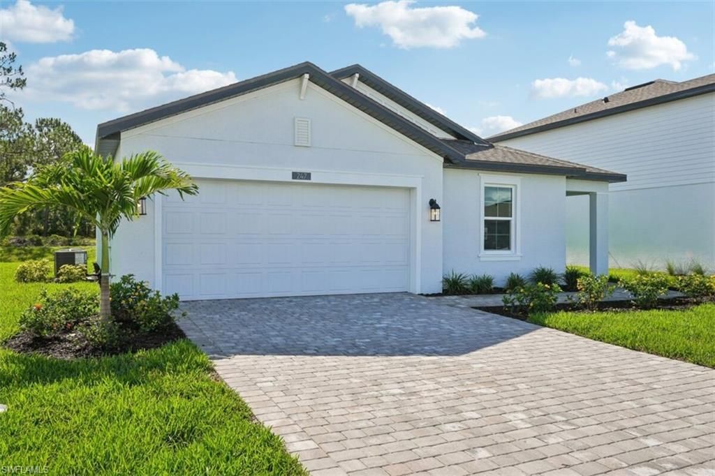 247 Lakeside Breeze Way, Lehigh Acres, FL 33936 Photo