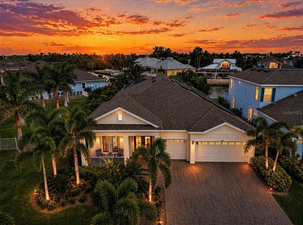 954 Signet Drive, Apollo Beach, FL 33572 Photo