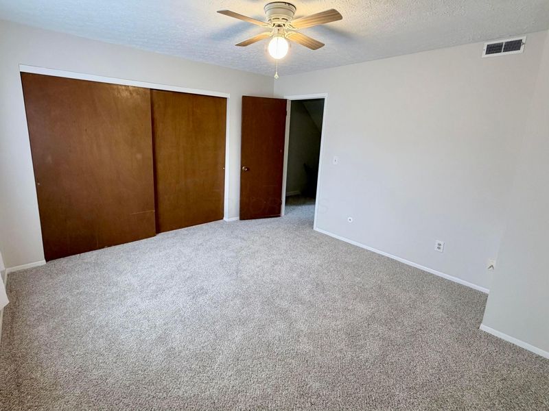 1953 Slaton Court, Columbus, OH 43235 Photo 7