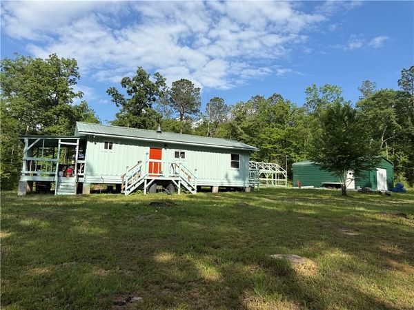 10560 37 Highway , Greensburg, LA 70441