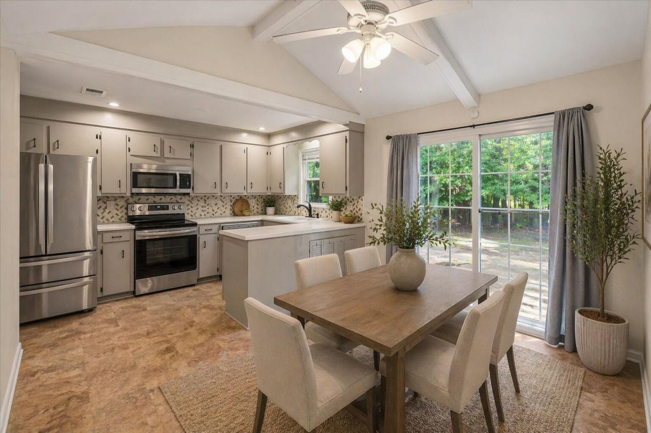 104 Duncan Court Photo 17