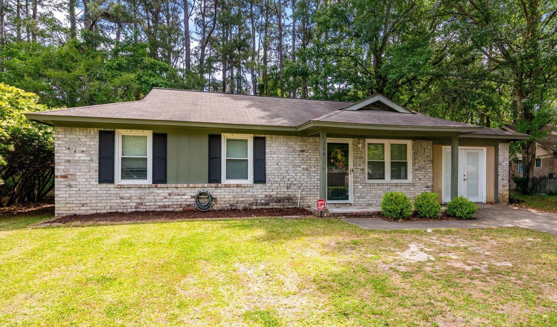 104 Duncan Court Photo 4
