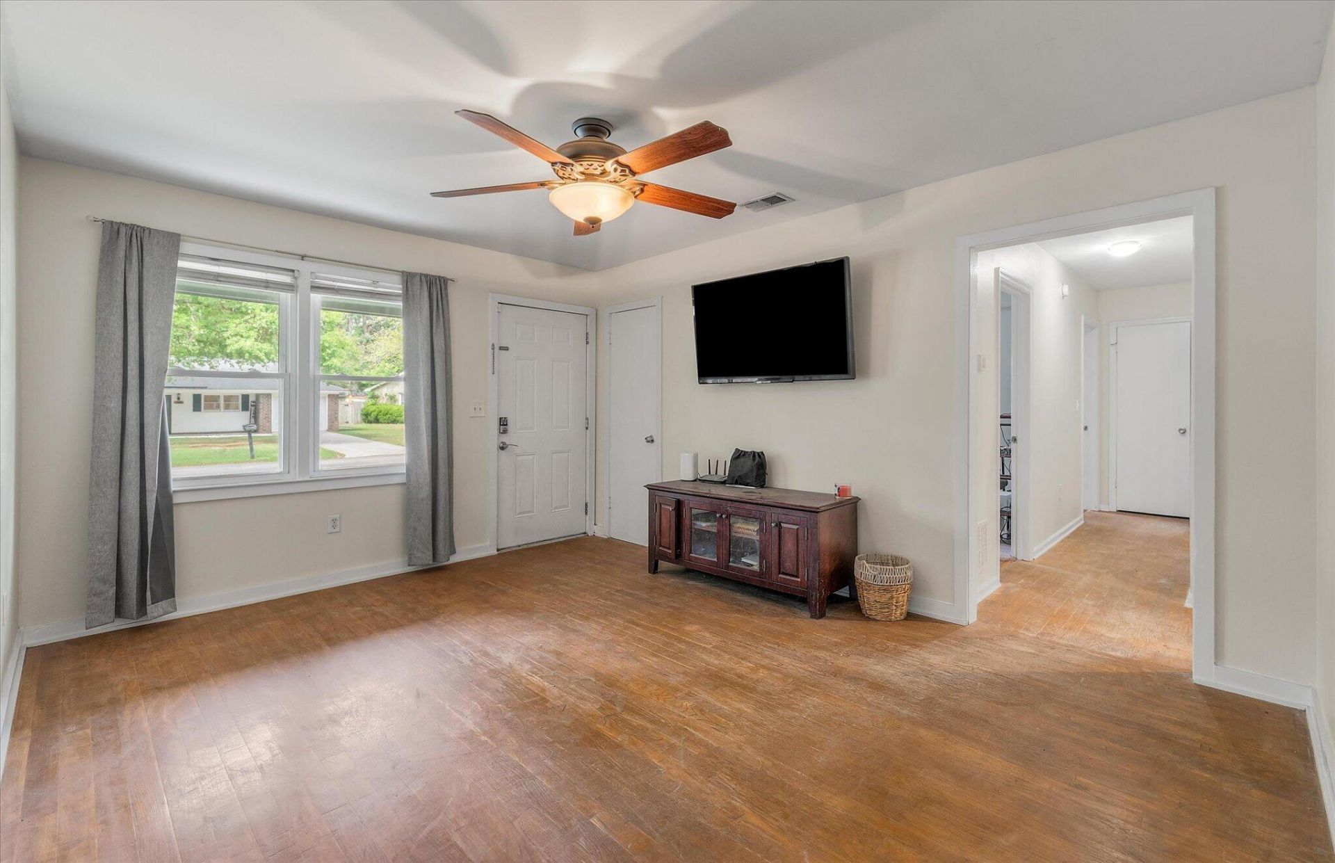 104 Duncan Court Photo 8