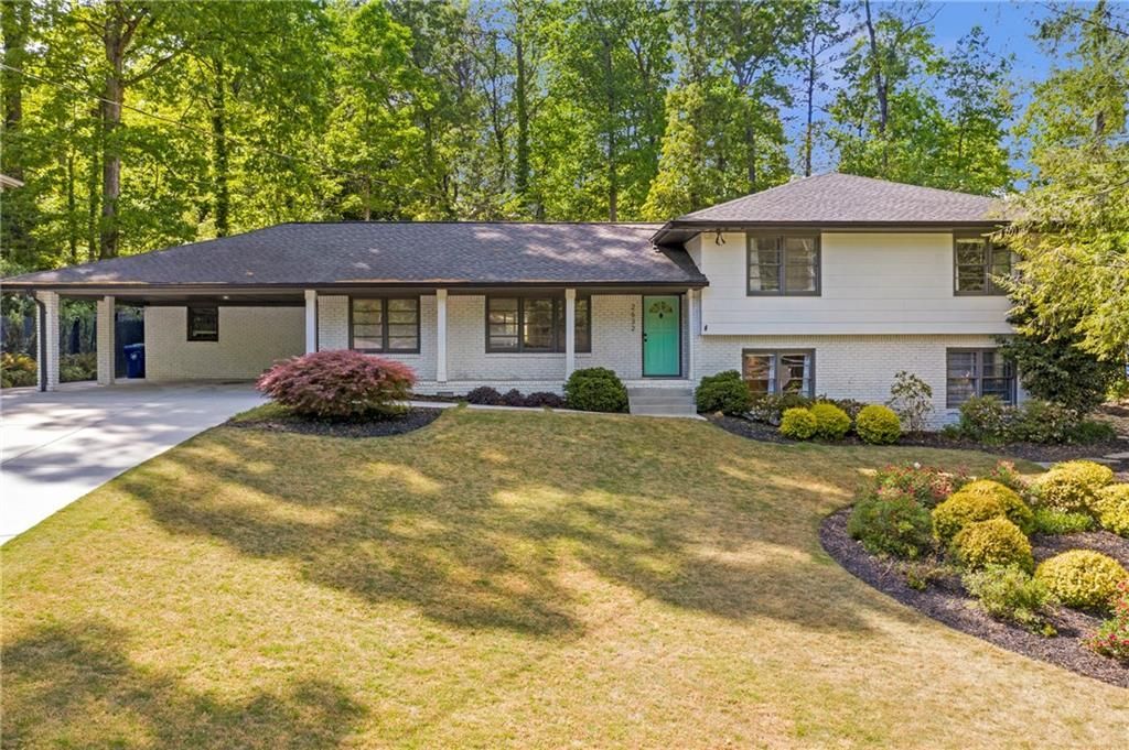 2632 Hawthorne Place Ne, Atlanta, GA 30345 Main Photo