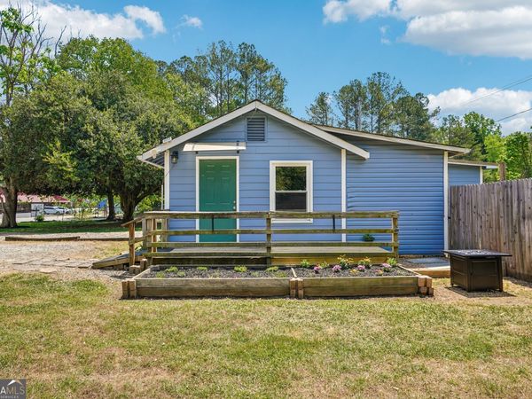 1042 Main Street, Whitesburg, GA 30185