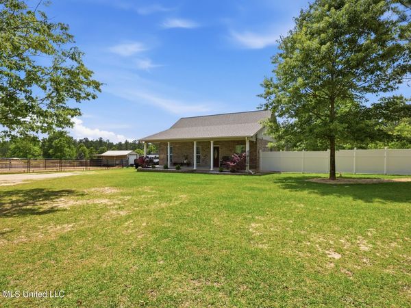 239 M P Parker Road, McHenry, MS 39561