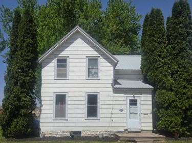 391 W Franklin Street, Wells, MN 56097