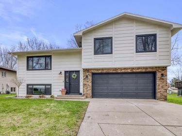 1122 N Concord Street, Fergus Falls, MN 56537