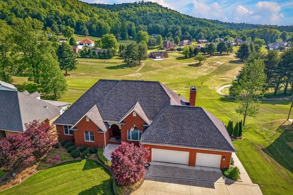 1651 N Plantation Dr, Cookeville, TN 38506 Main Photo