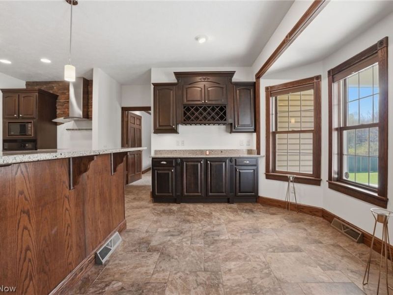 181 Margor Drive, Conneaut, OH 44030 Photo 6