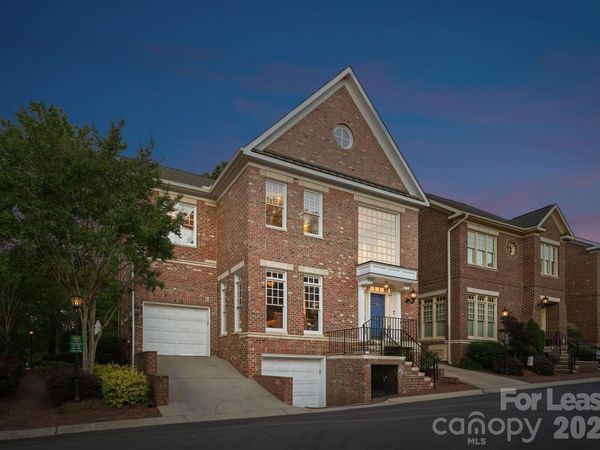 1124 Dilworth Crescent Row, Charlotte, NC 28203