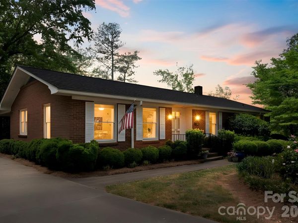 208 S Dixie Street, Cherryville, NC 28021