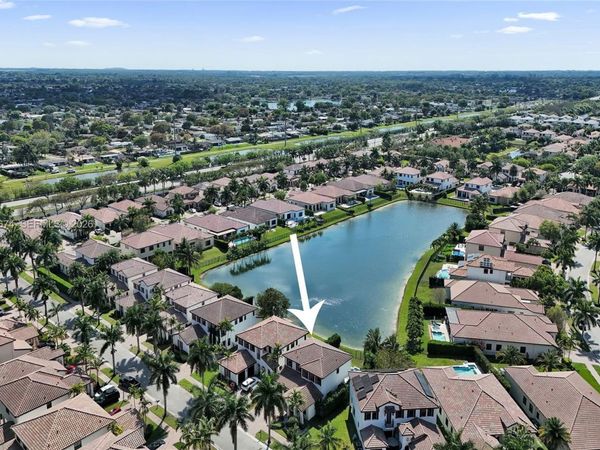 2740 NW 83rd Ter , Cooper City, FL 33024