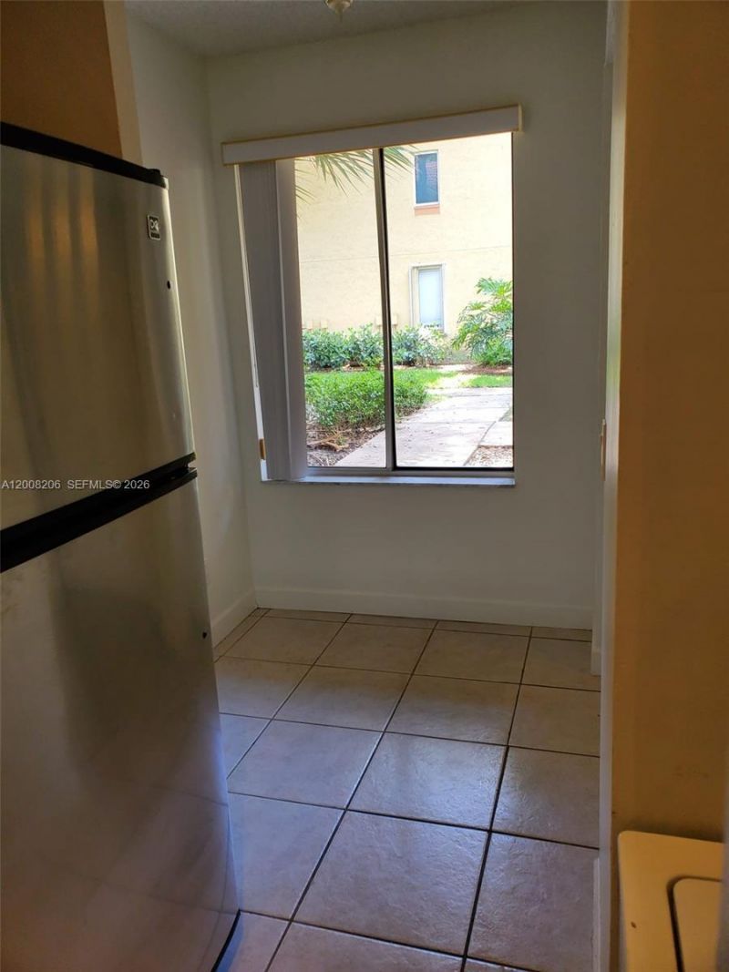 1154 Coral Club Dr , Unit 1154, Coral Springs, FL 33071 Photo
