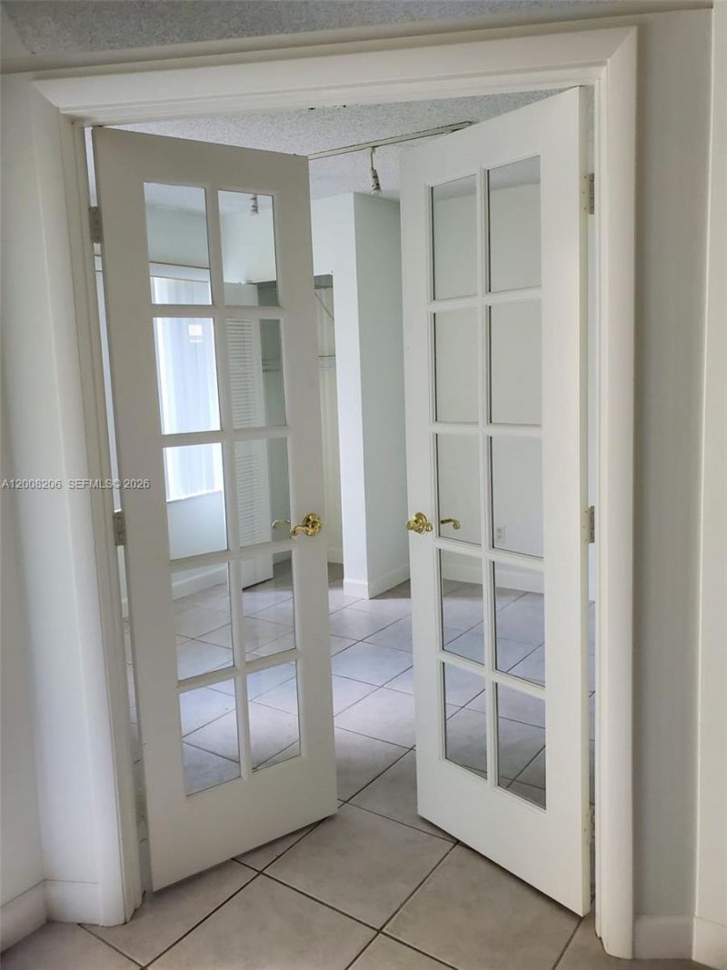 1154 Coral Club Dr , Unit 1154, Coral Springs, FL 33071 Photo