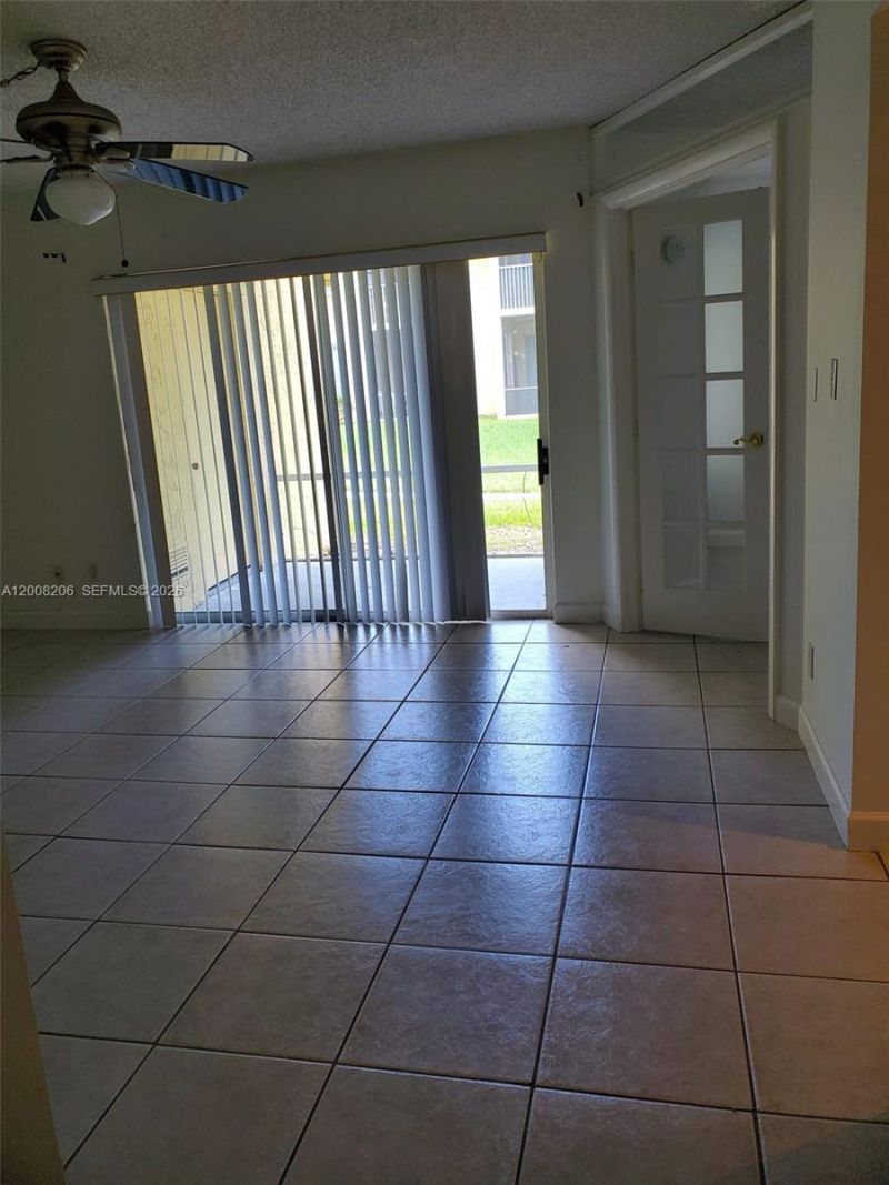 1154 Coral Club Dr , Unit 1154, Coral Springs, FL 33071 Photo