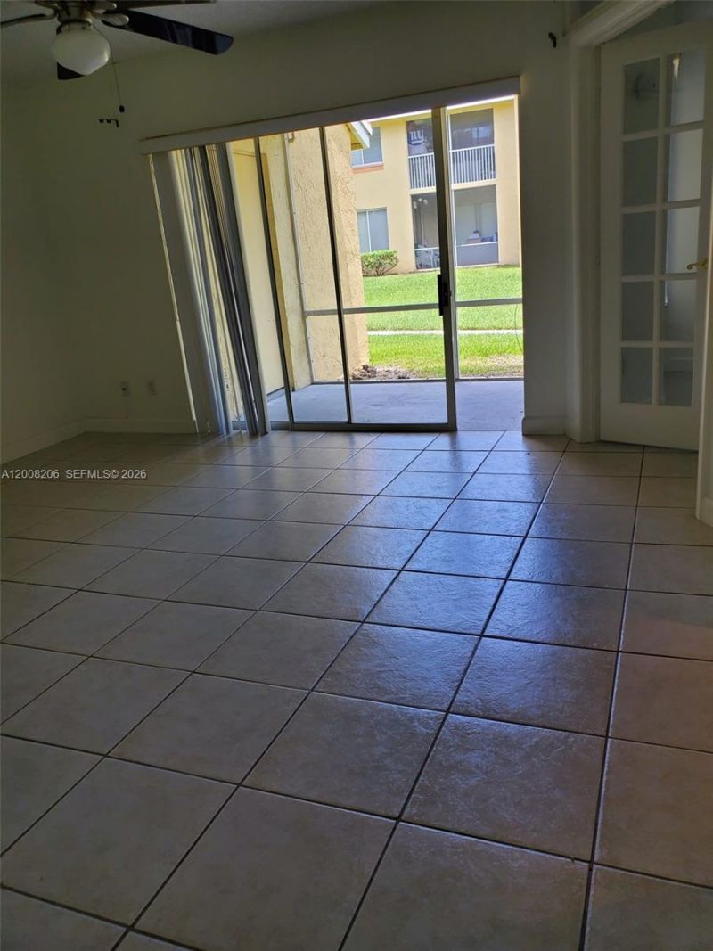 1154 Coral Club Dr , Unit 1154, Coral Springs, FL 33071 Photo