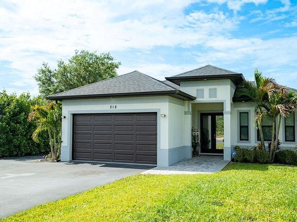 218 22nd AVE NE, NAPLES, FL 34120