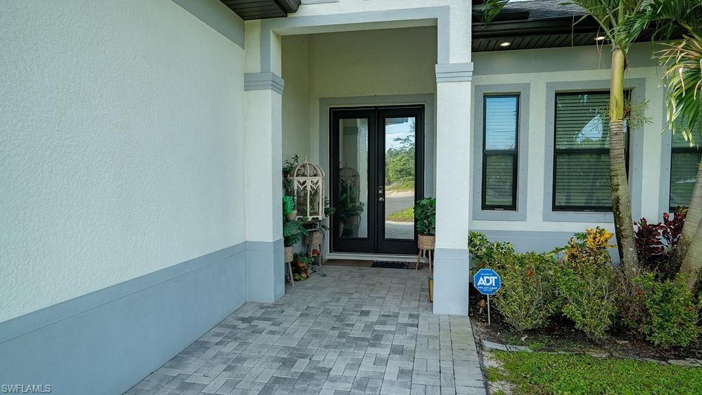 218 22nd Ave Ne, Naples, FL 34120 Photo