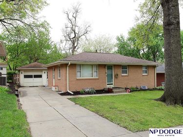 2731 S 41St Street , Lincoln, NE 68506