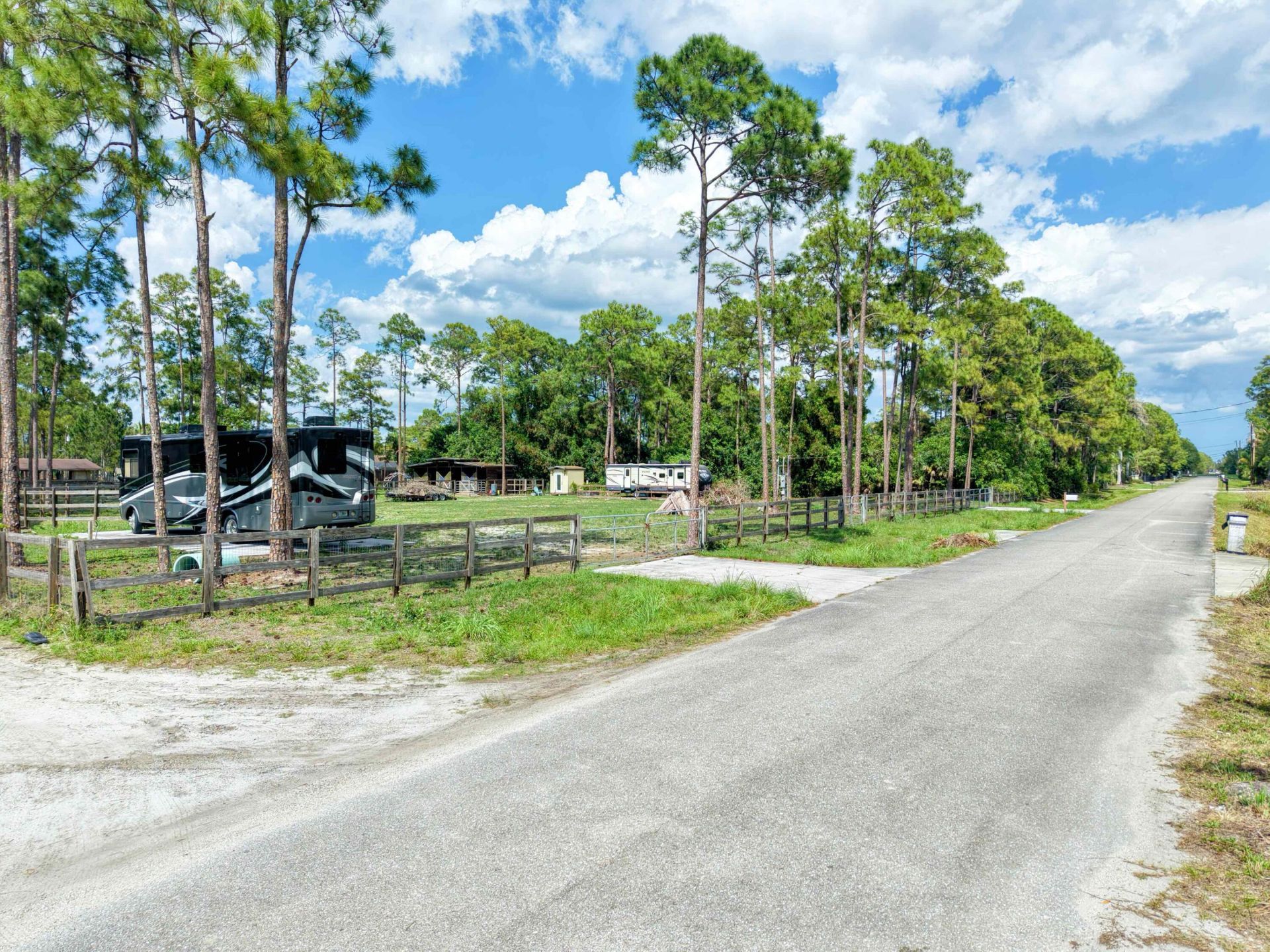 17221 87th Lane N, The Acreage, FL 33470 Photo