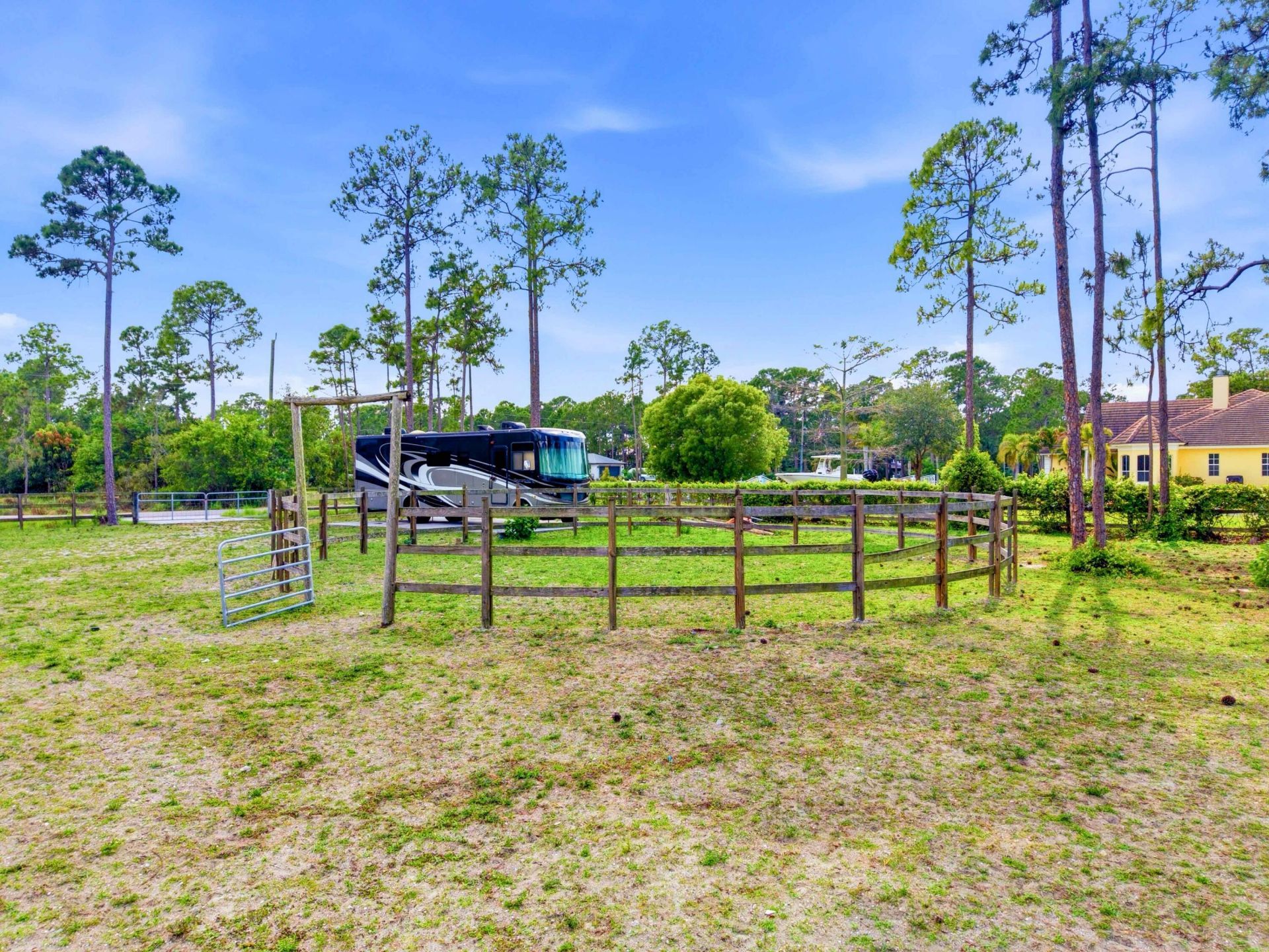 17221 87th Lane N, The Acreage, FL 33470 Photo