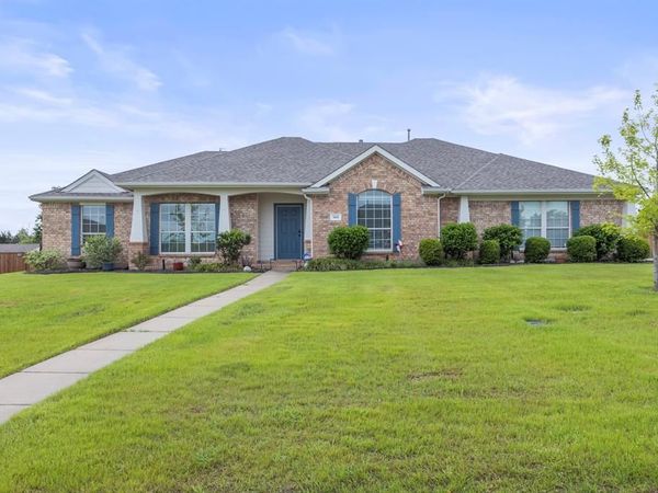 108 Clydesdale Drive, Fate, TX 75087
