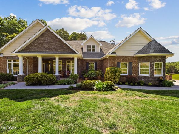105 Glen Mar Drive, Lenoir City, TN 37772