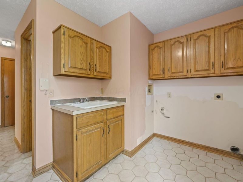 6002 Bowen Road, Canal Winchester, OH 43110 Photo 18