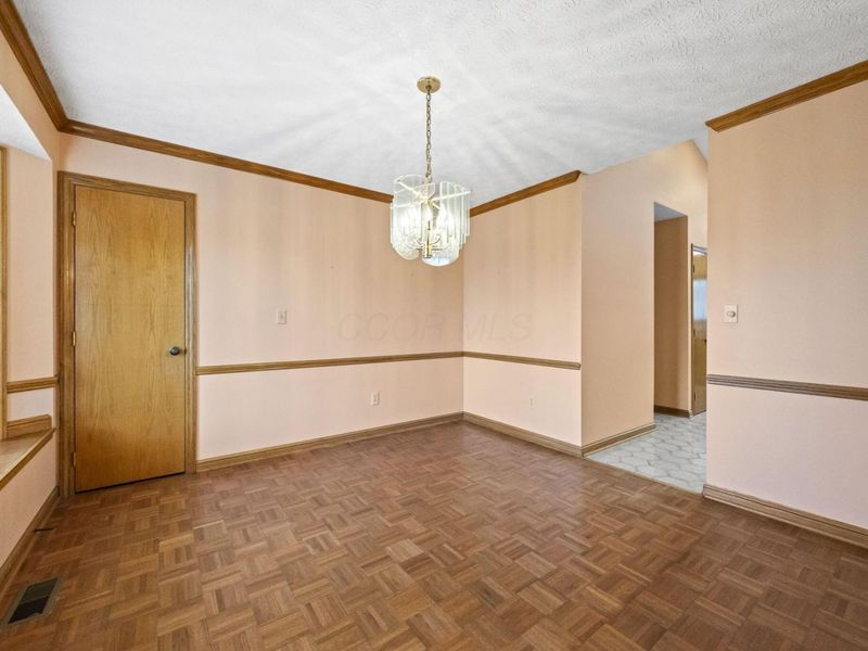 6002 Bowen Road, Canal Winchester, OH 43110 Photo 7