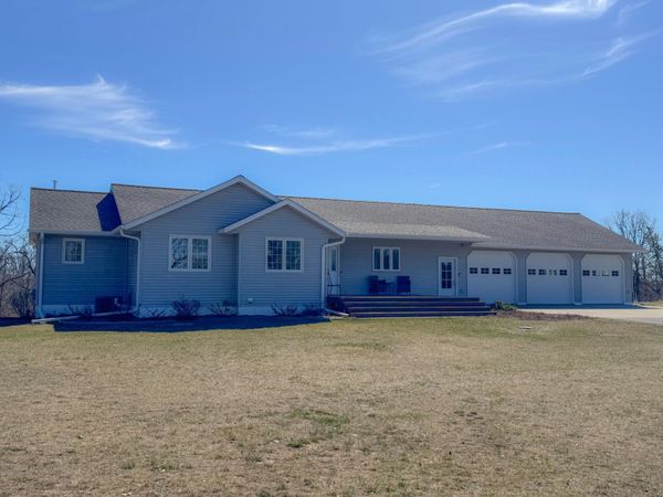 3718 Country Field Lane SW, Bemidji, MN 56601