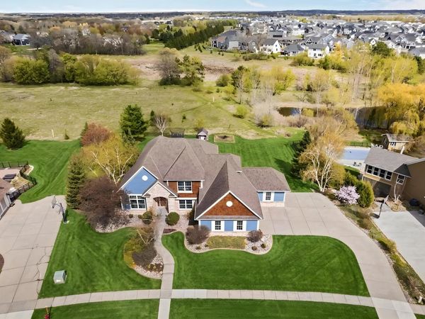 4009 Kindred Way, Lake Elmo, MN 55042
