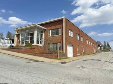 300 Quincy, Fairmont, WV 26554
