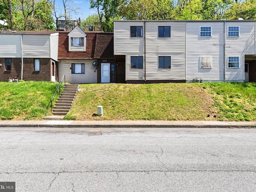 533 Saint Marys Drive, Steelton, PA 17113 Main Photo