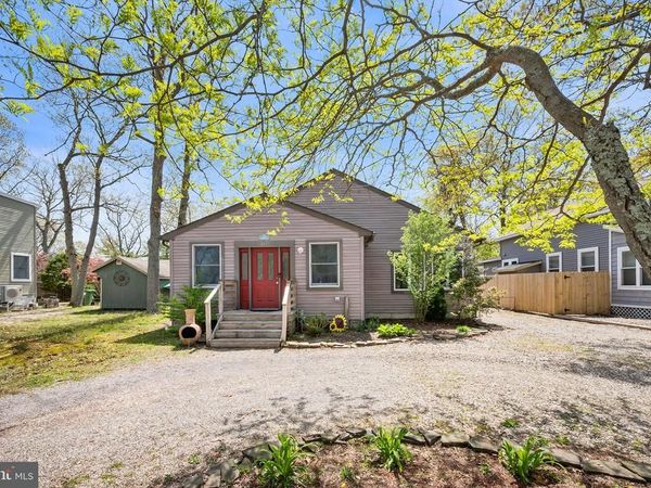 837 HUNTINGTON AVENUE, PINE BEACH, NJ 08741