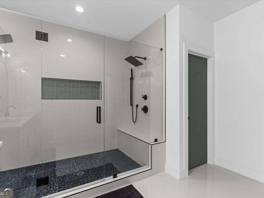 Property Image 77