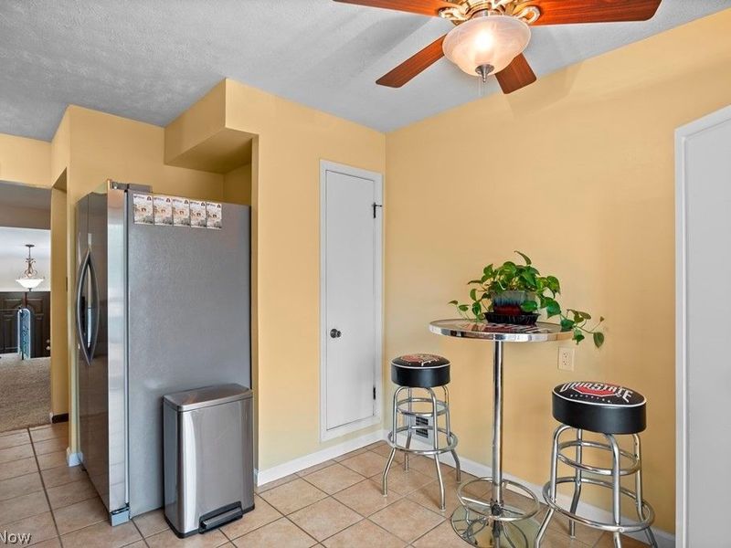 6419 Hollywood Drive, Parma, OH 44129 Photo 13