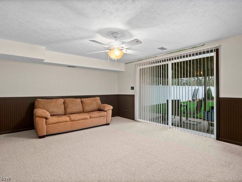 6419 Hollywood Drive, Parma, OH 44129 Photo 16