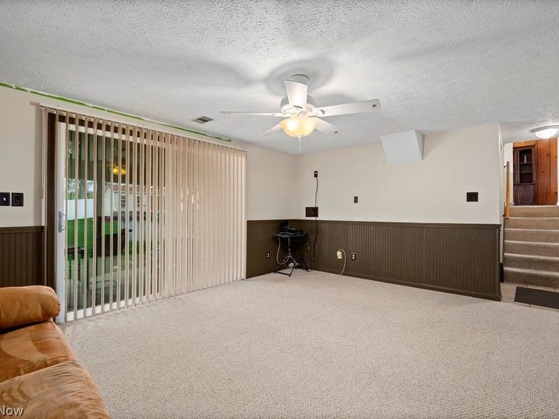 6419 Hollywood Drive, Parma, OH 44129 Photo 17