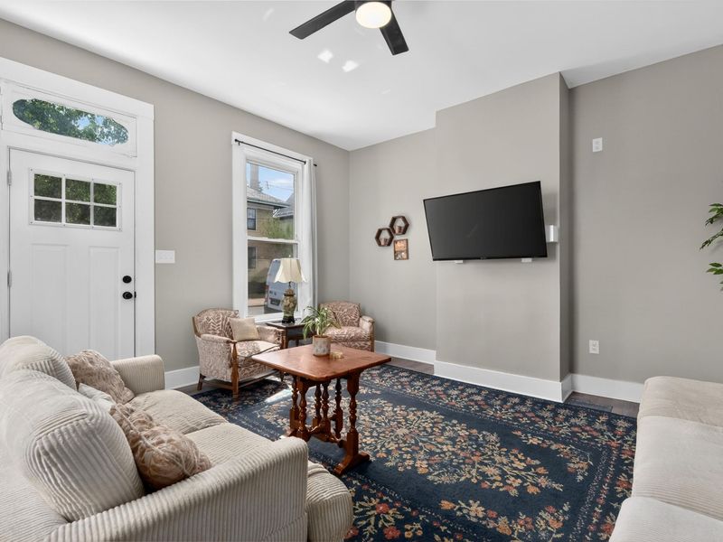 321 Division Street, Bellevue, KY 41073 Photo 4