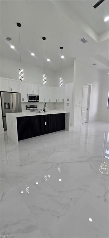 918 Hooper Ave, Lehigh Acres, FL 33974 Photo