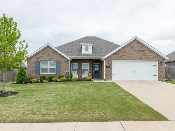 3434 Bowen Drive , Springdale, AR 72764