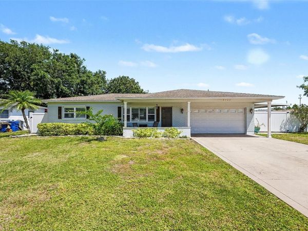 9703 48TH AVENUE N, ST PETERSBURG, FL 33708