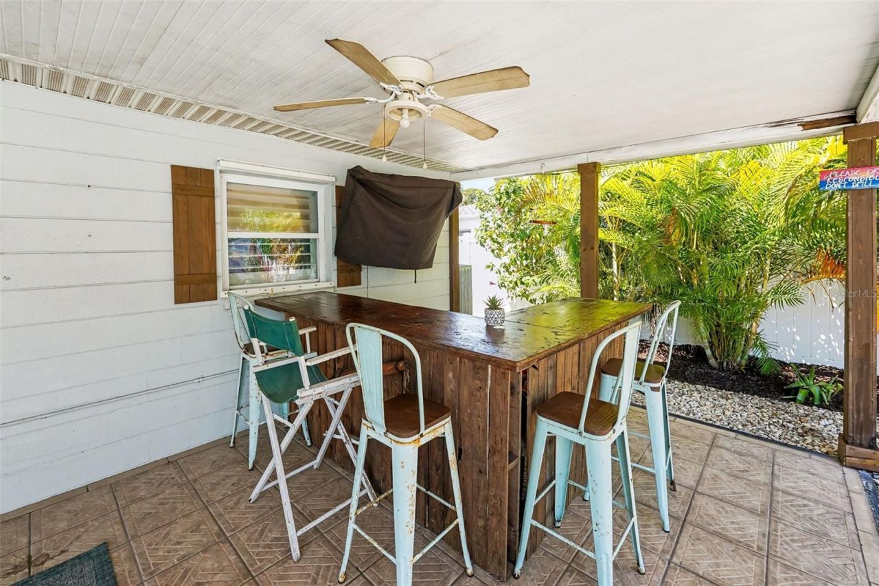 9703 48th Avenue N, Saint Petersburg, FL 33708 Photo