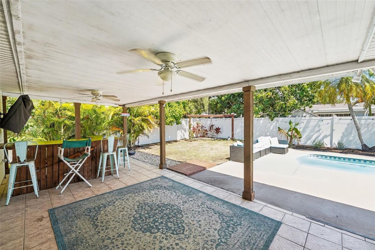 9703 48th Avenue N, Saint Petersburg, FL 33708 Photo