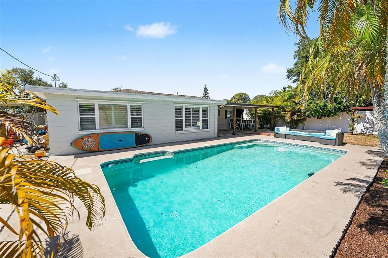 9703 48th Avenue N, Saint Petersburg, FL 33708 Photo