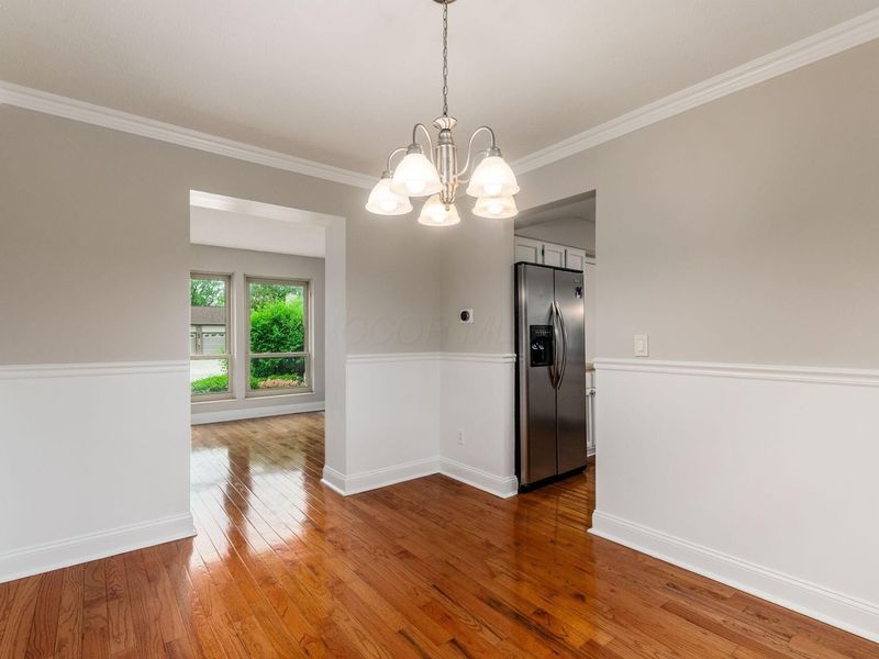 2133 Meadow Hills Court, Columbus, OH 43228 Photo 10