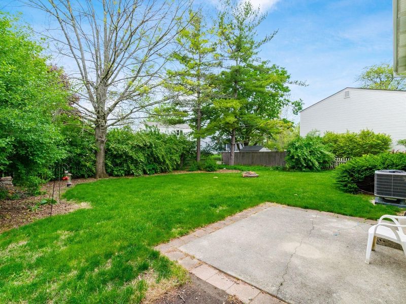 2133 Meadow Hills Court, Columbus, OH 43228 Photo 38