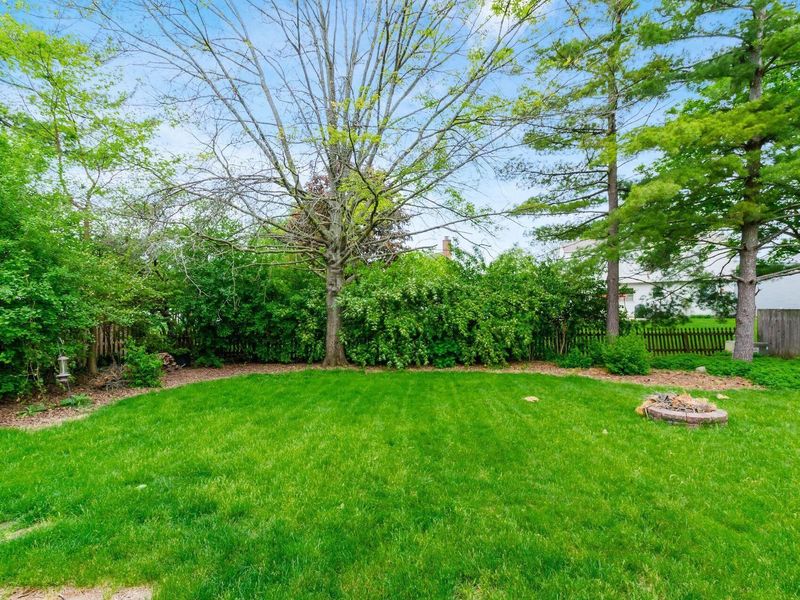 2133 Meadow Hills Court, Columbus, OH 43228 Photo 39